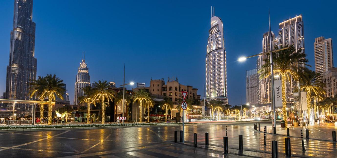 Apartment Luxury 4-bed Escape In Downtown That Sleeps 9 Dubai