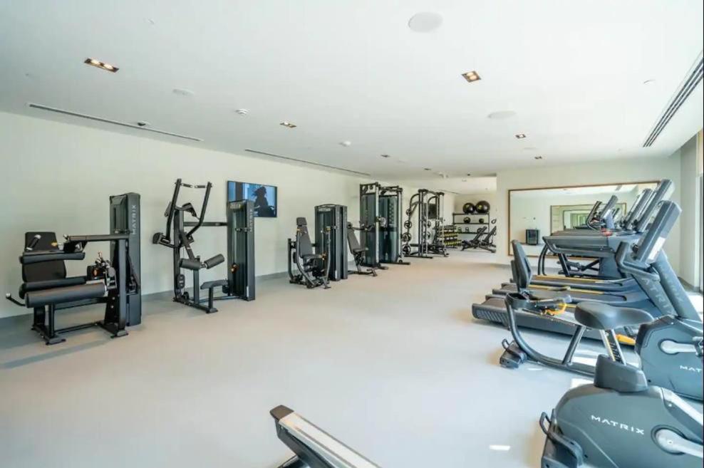 Luxury 4-bed Escape In Downtown That Sleeps 9