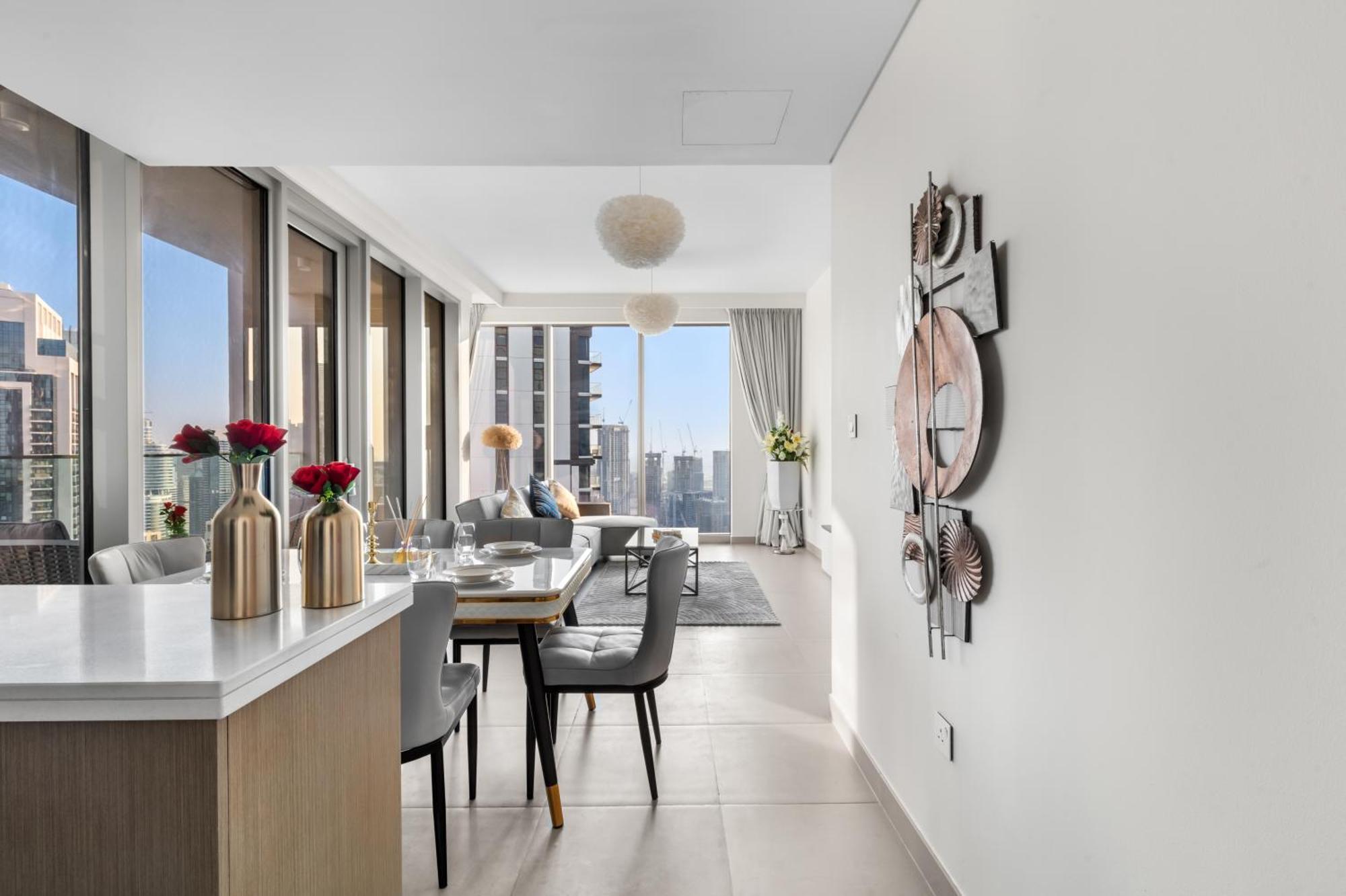 Luxury 4-bed Escape In Downtown That Sleeps 9 Apartment Dubai