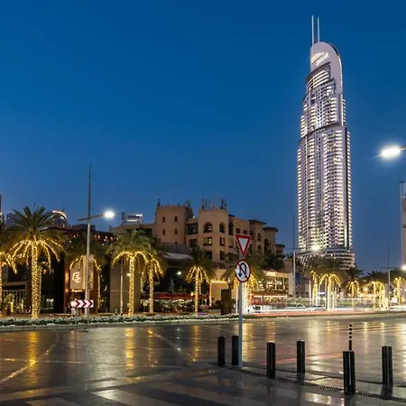 Luxury 4-Bed Escape In Downtown Dubai That Sleeps 9 Exterior photo