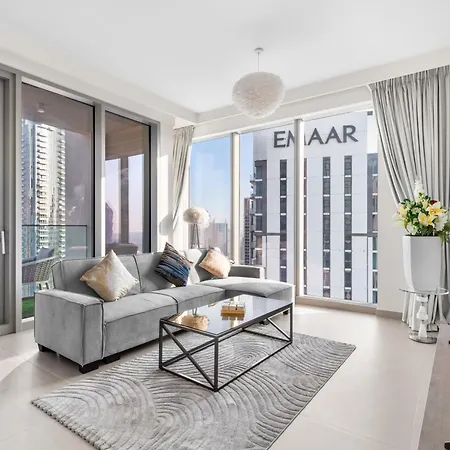 Luxury 4-Bed Escape In Downtown Dubai That Sleeps 9 Exterior photo