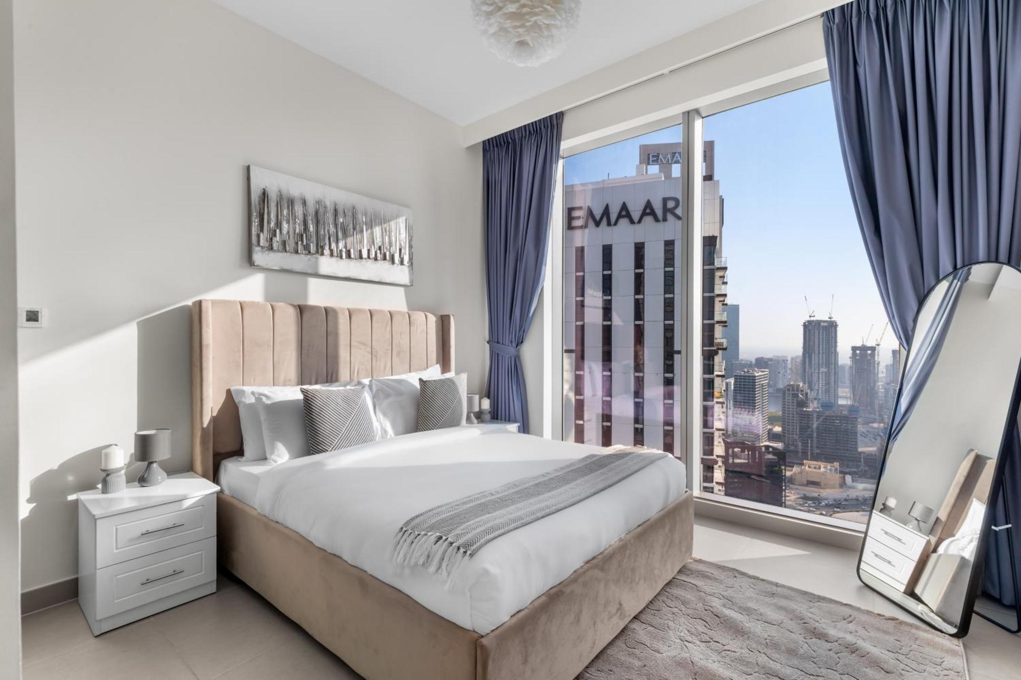 Apartment Luxury 4-bed Escape In Downtown That Sleeps 9 Dubai